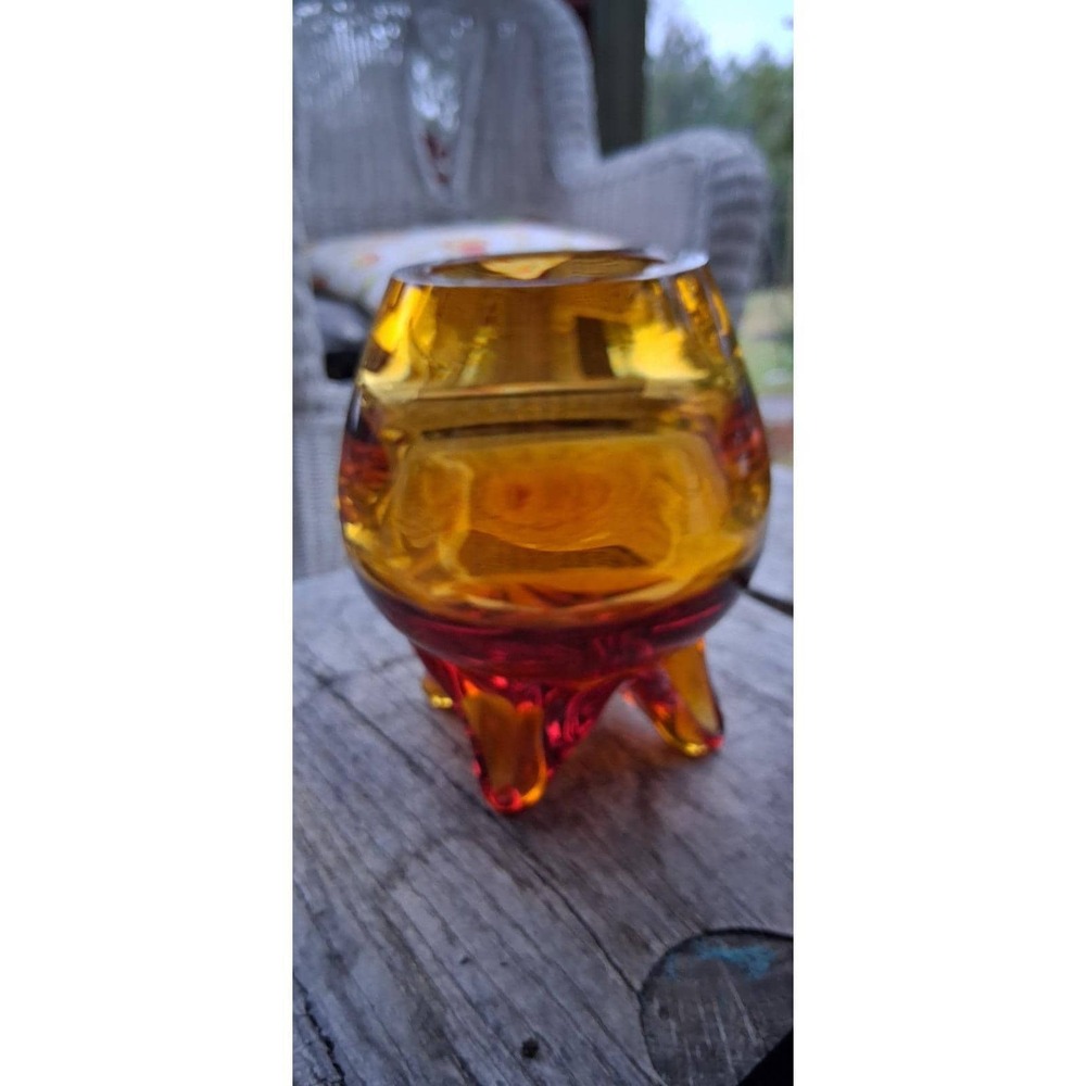 L.E. Smith Amberina footed bowl or vase.